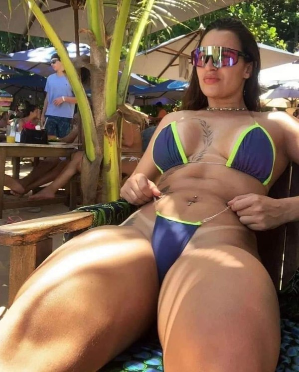 Foto 4 do Conto erotico: JHU - UMA LINDA MULHER - 151