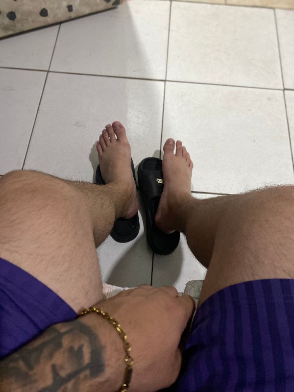 Foto 4 do Conto erotico: Meu primo e seus amigos me comeram