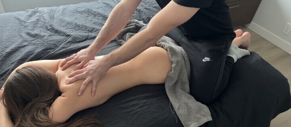 Foto 1 do Conto erotico: Meu marido sonhou e meu irmão realizou!
