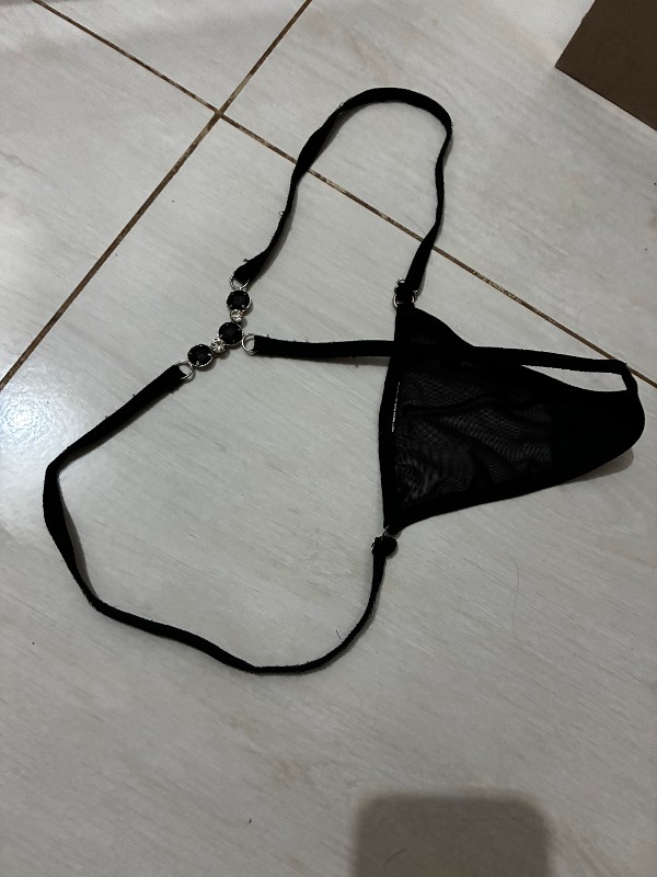 Foto 1 do Conto erotico: Esposa brava com calcinha pequena
