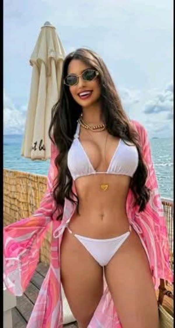 Foto 4 do Conto erotico: - . - . - . - UMA LINDA MULHER V