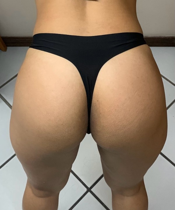 Foto 4 do Conto erotico: Malhando de Fio dental , Liberdade!! ( REAL)