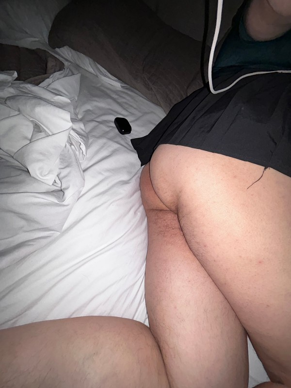 Foto 3 do Conto erotico: O Despertar de Xaiane – Parte 5 - Seguindo enrustida