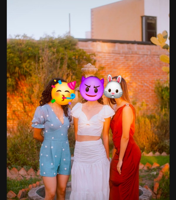 Foto 1 do Conto erotico: Viagem entre amigas