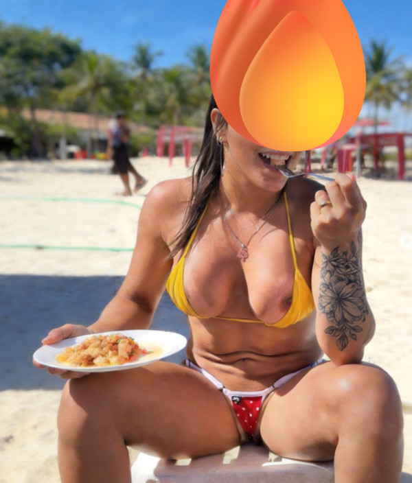 Foto 1 do Conto erotico: VIOLADA NA FRENTE DO MARIDO NO AIRBNB