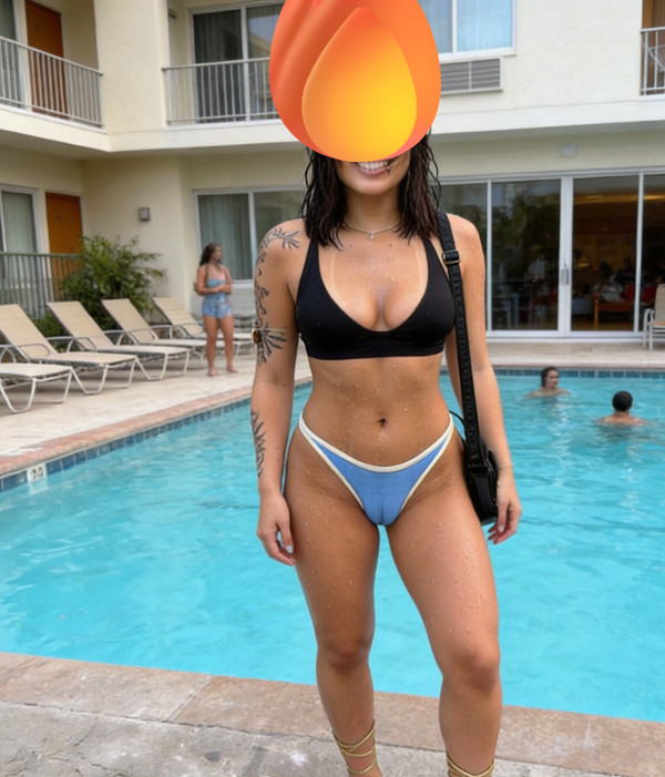 Foto 2 do Conto erotico: EXIBIDA NA PISCINA DO CONDOMÍNIO