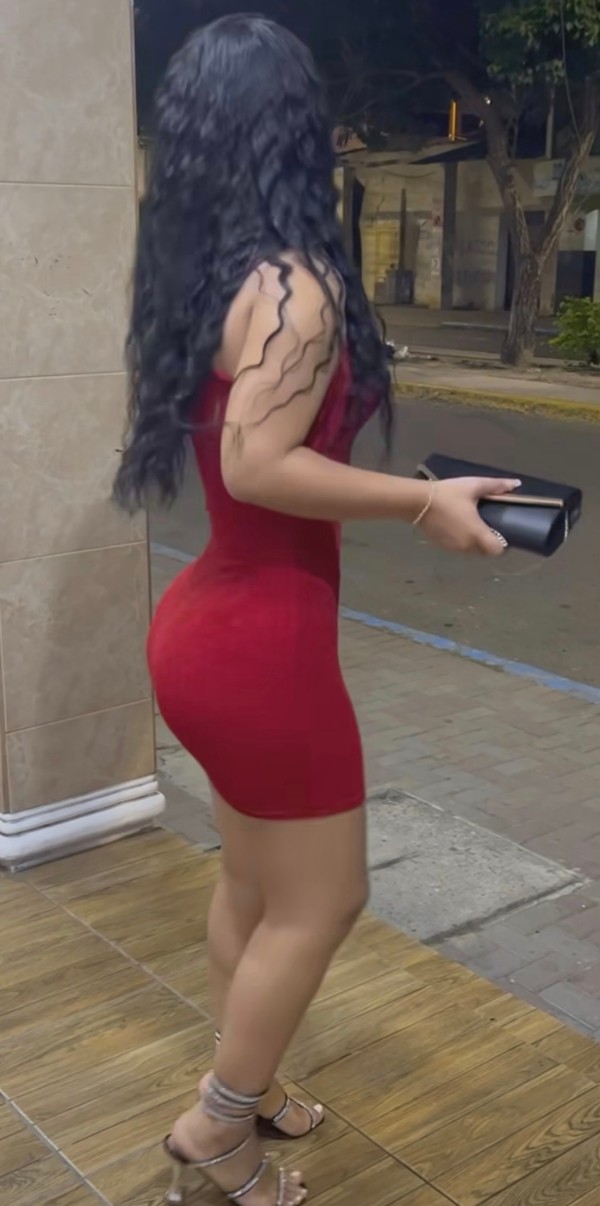 Foto 3 do Conto erotico: Minha esposa Ju e o Jamaicano em Miami - Parte 2