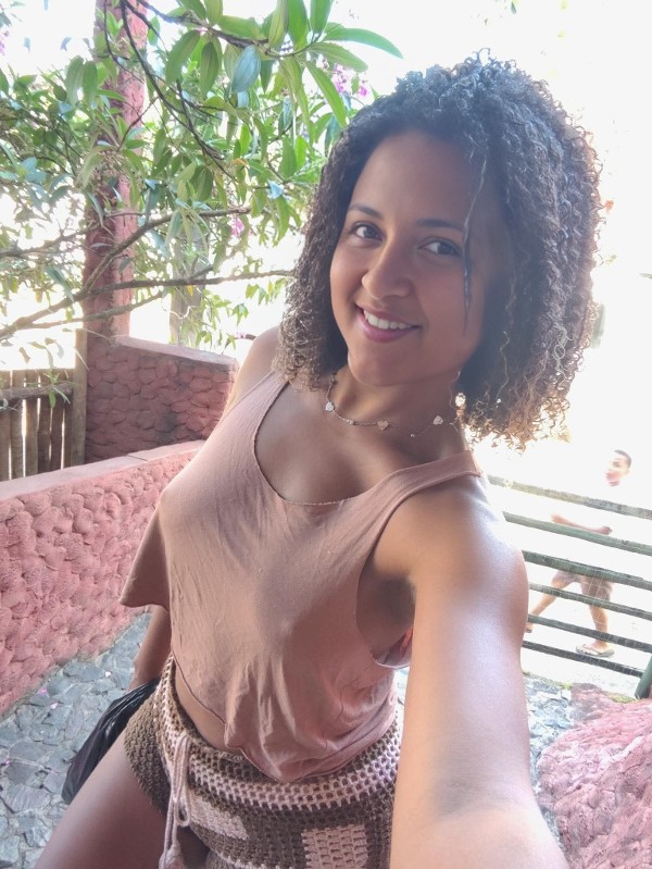 Foto 1 do Conto erotico: Dançando e Provocando