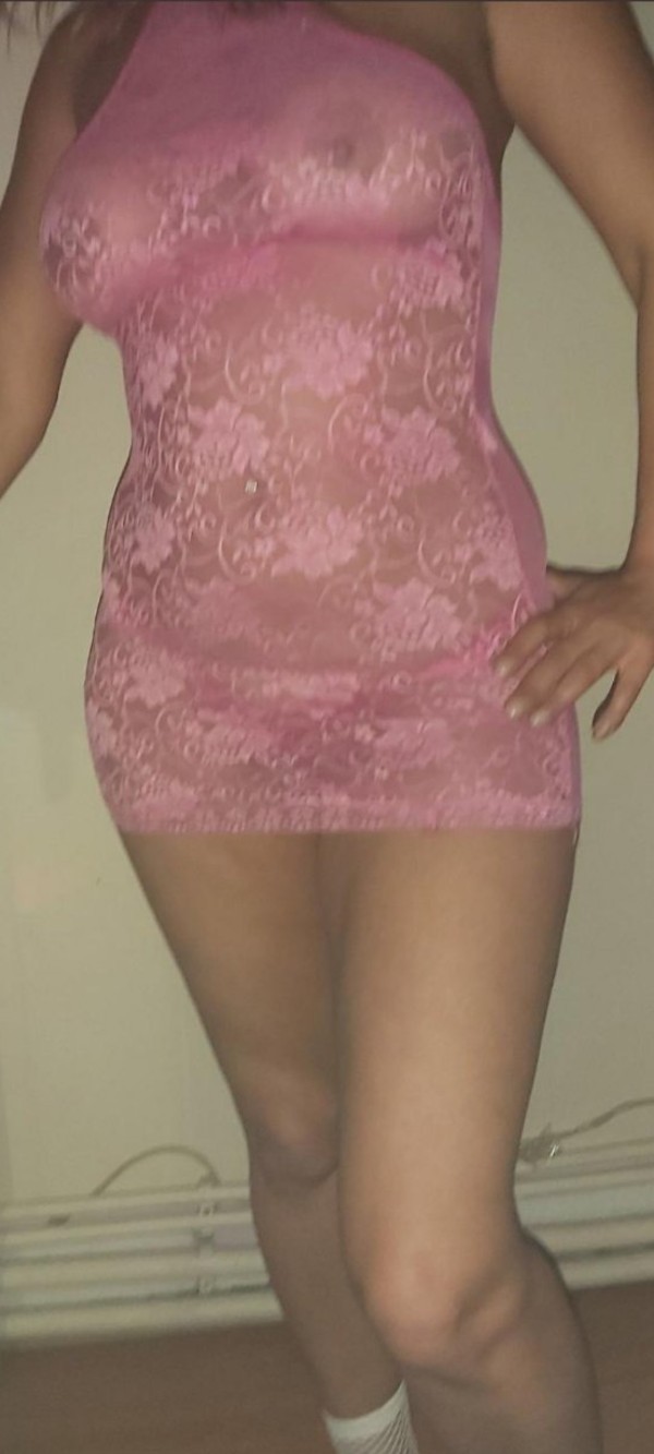 Foto 2 do Conto erotico: As amigas que deixo dar pro Esso aqui em casa na minha frente