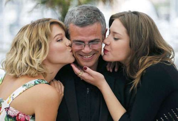 Foto 2 do Conto erotico: Coroa conquistou a novinha e a sogra veio no pacote - Capítulo 1