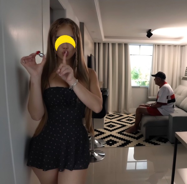 Foto 4 do Conto erotico: Minha esposa gostosa e o idoso morador de rua 8