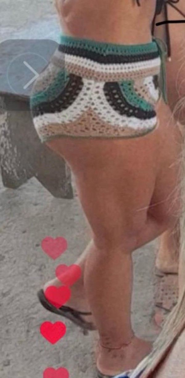 Foto 2 do Conto erotico: O corno sua mulher gostosa e seu amante pagodeiro