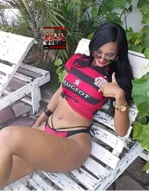 Foto 3 do Conto erotico: - * - * - A LINDA MARCELLA - - - -