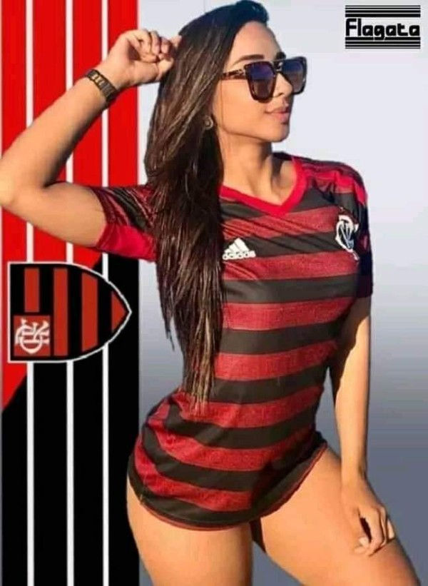 Foto 4 do Conto erotico: - * - * - A LINDA MARCELLA - - - -