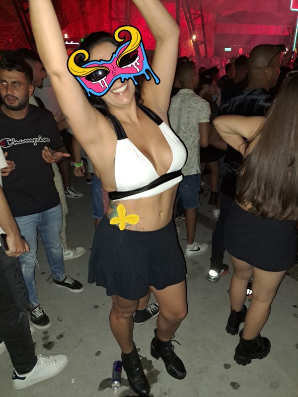 Foto 2 do Conto erotico: Episódio 1 — Duas Aventuras em Arraial