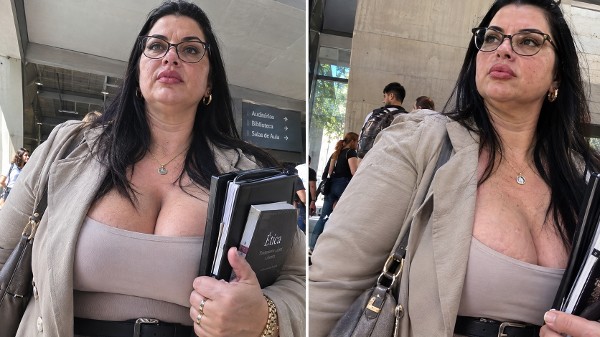 Foto 1 do Conto erotico: Dilneia Coutinho Professora de Ética BBW Cavaluda. Parte 01.