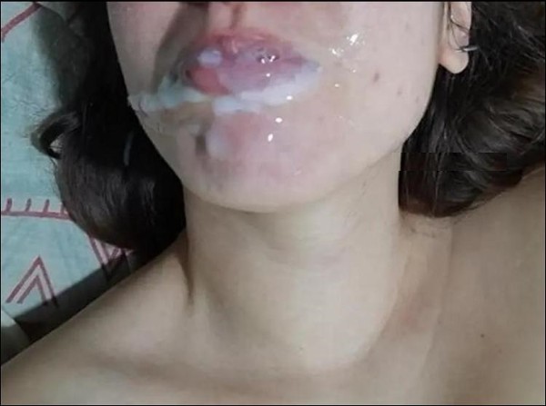 Foto 1 do Conto erotico: Início vigiado pela sogra - parte 1