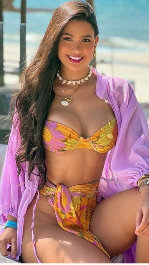 Foto 1 do Conto erotico: - * - * - UMA DIVERTIDA FESTA. - - -