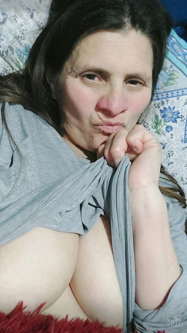Foto 5 do Conto erotico: Coroa peituda viciada em boquete