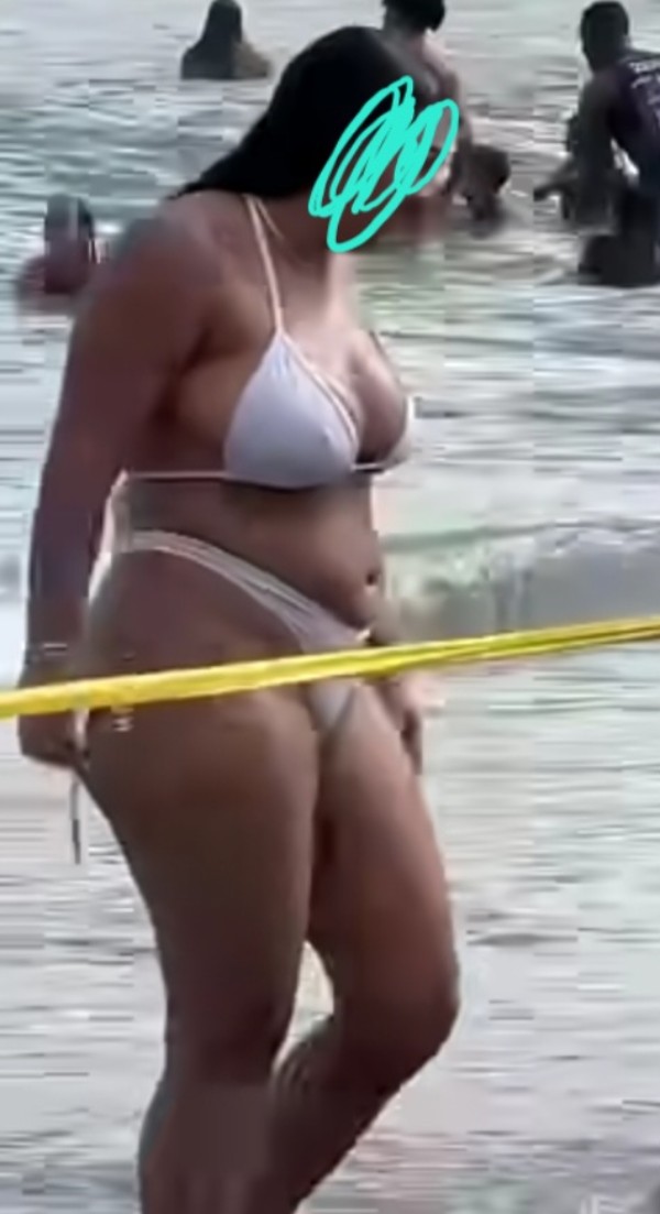 Foto 1 do Conto erotico: Corninho desligado peguei sua esposinha plus size na praia apaixonei