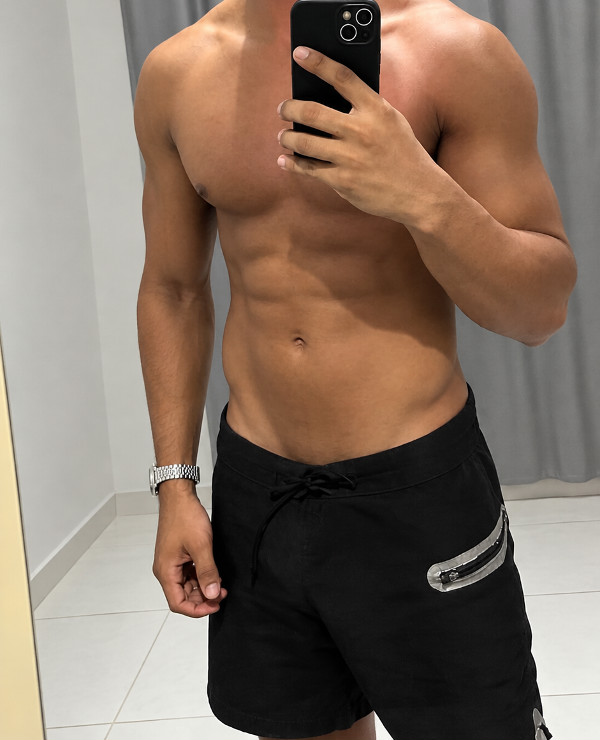 Foto 1 do Conto erotico: Pegando o boy do colega