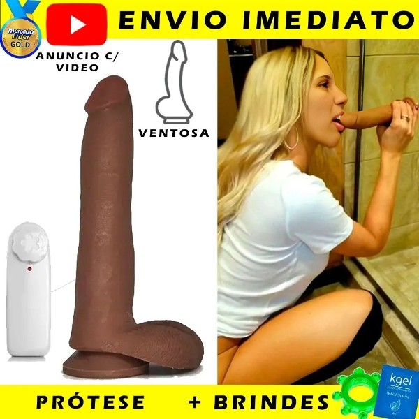 Foto 4 do Conto erotico: A Fama de Chupadeira de Pinto da minha Esposinha Baixinha espalhou ate ela ficar viciada!