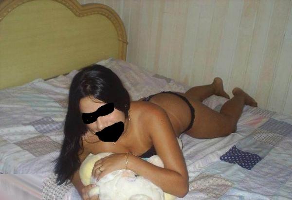 Foto 1 do Conto erotico: minha namorada mi traiu com o pedreiro pauzudo 1 !