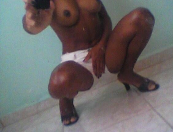Foto 3 do Conto erotico: A mulata, minha vizinha