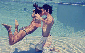 Foto 1 do Conto erotico: Perdi a Virgindade na Piscina