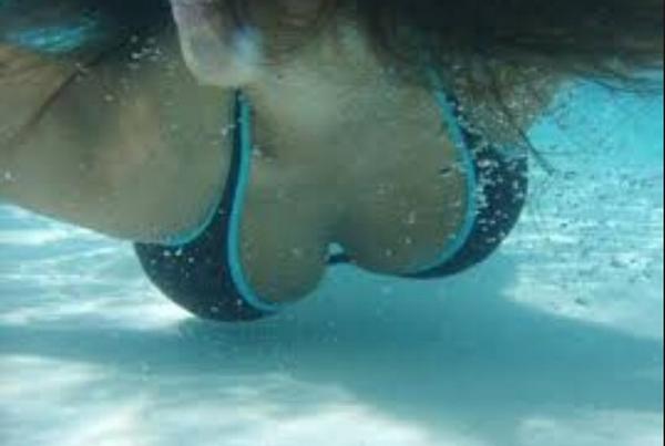 Foto 2 do Conto erotico: Foda na piscina