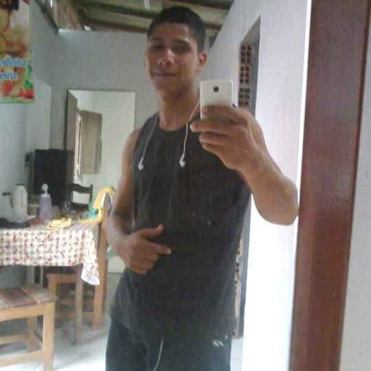 Foto 2 do Conto erotico: Vendo titio e titia fudendo