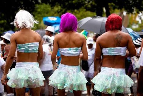 Foto 1 do Conto erotico: AMOR DE IRMÃO II - Carnaval.
