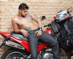 Foto 1 do Conto erotico: Um Motoboy em minha vida