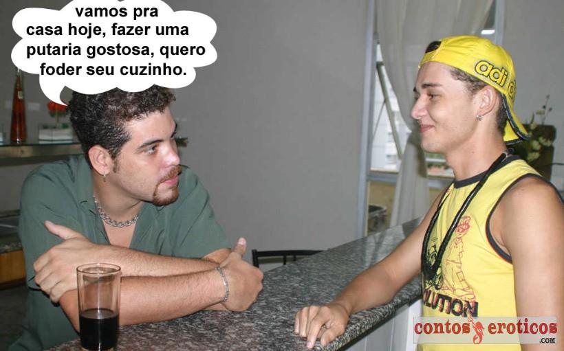 Quadrinho Erotico Consegui comer o gayzinho do bar Imagem 1
